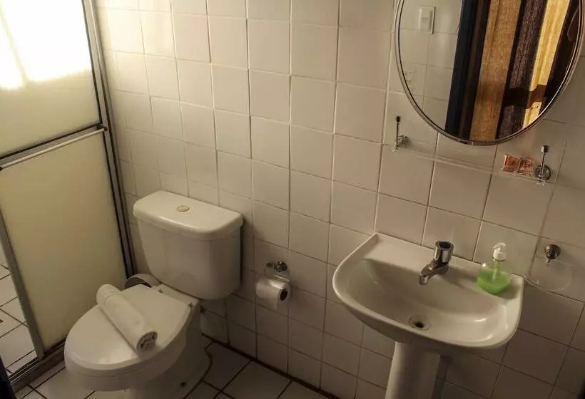 هتل Pousada Beija Flor