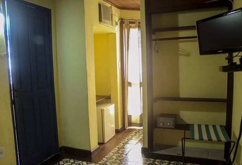 هتل Pousada Beija Flor