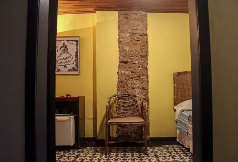 هتل Pousada Beija Flor