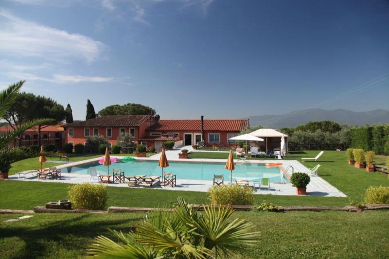 هتل Agriturismo Corte Benedetto