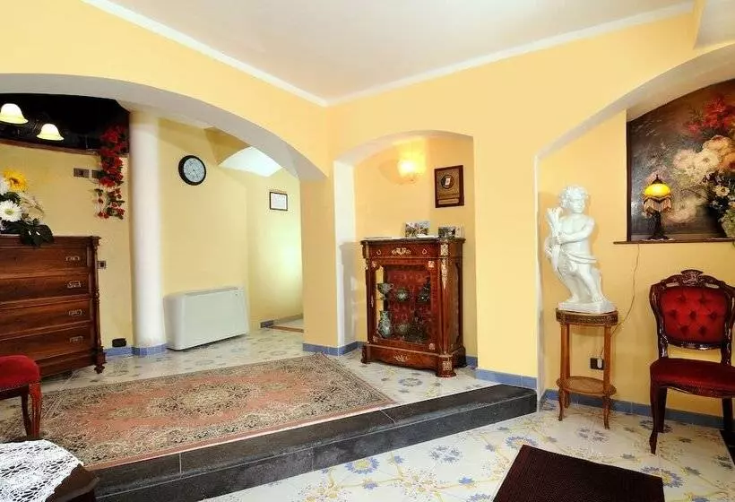 هتل Villa La Colombaia