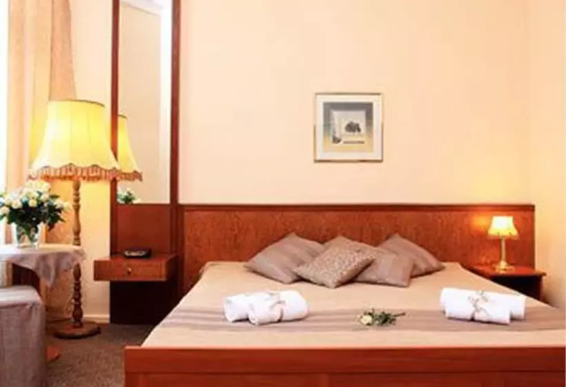 پانسیون Arche