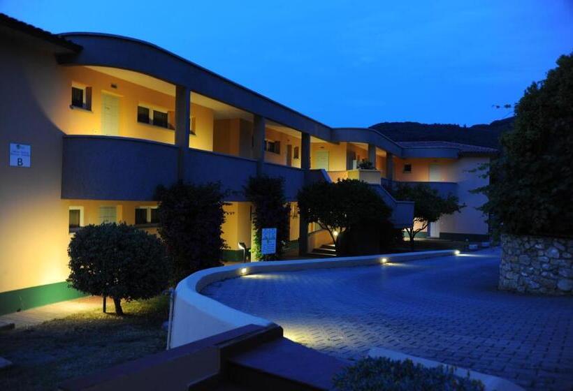 Residence Isola Verde