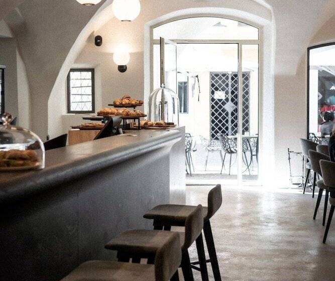 酒店 Adler Historic Guesthouse