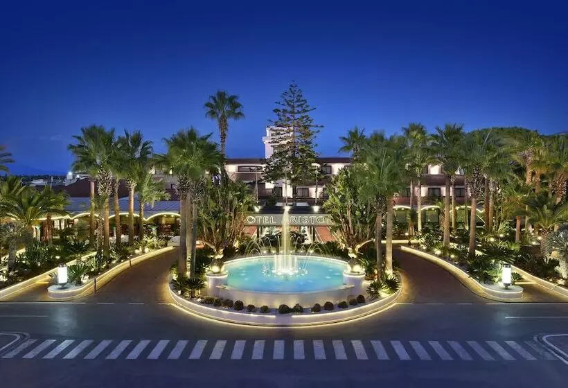 בית מלון כפרי Ariston