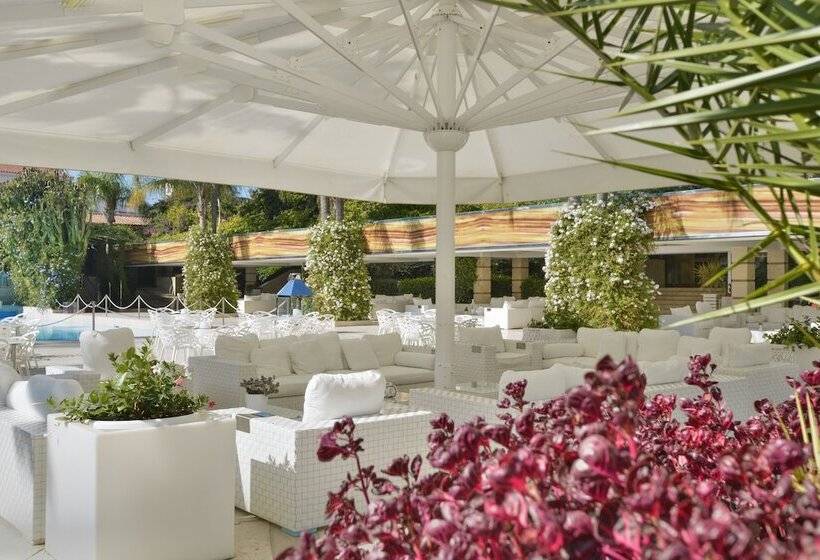 בית מלון כפרי Ariston