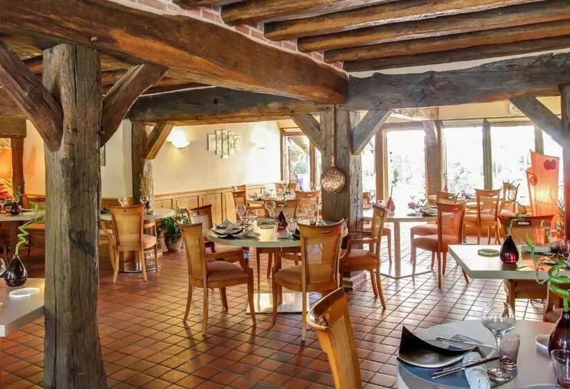 酒店 Auberge Du Cheval Blanc   Teritoria