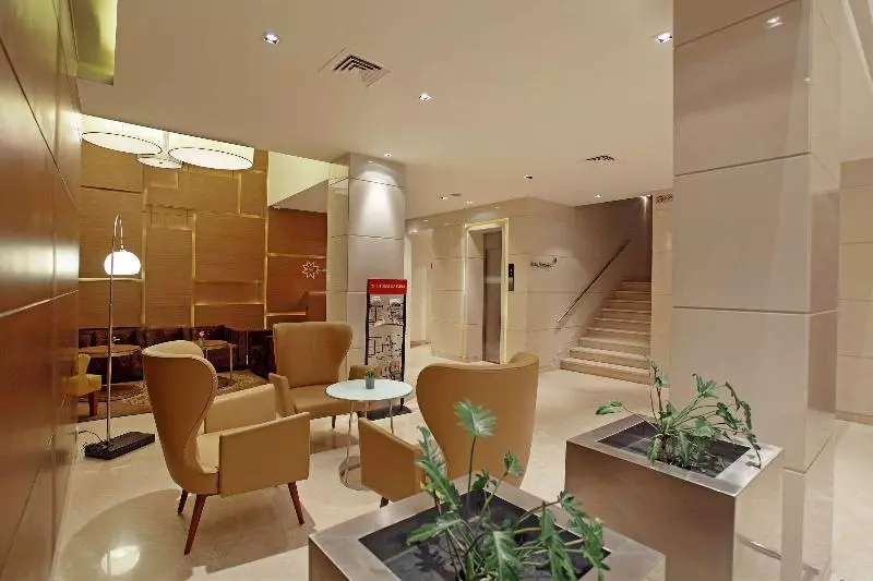Hotelli Comfort Inn Legacy