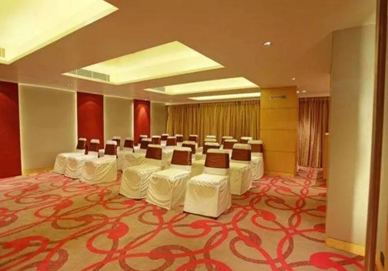 Hotelli Comfort Inn Legacy