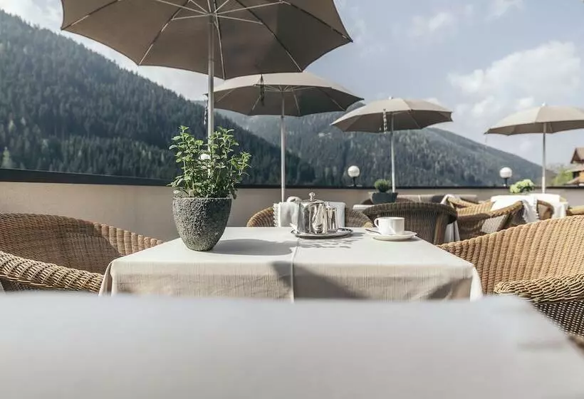 فندق Engel Gourmet&spa