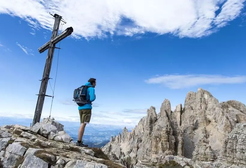 فندق Engel Gourmet&spa