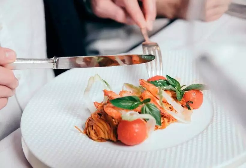 فندق Engel Gourmet&spa