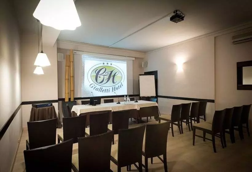 ホテル Gialletti