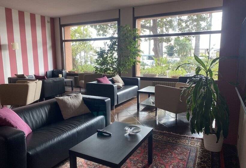 בית מלון כפרי Kristina