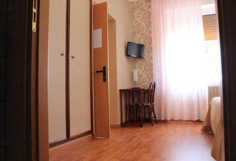 בית מלון כפרי Kristina