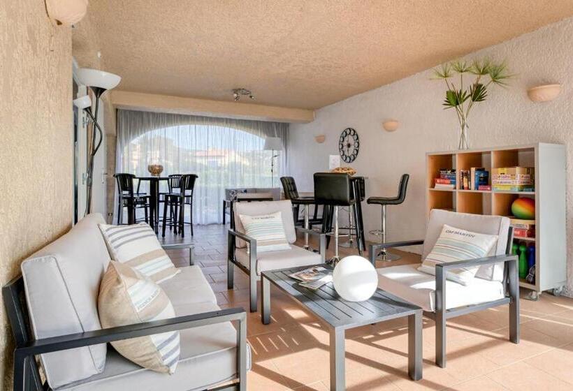 ホテル La Nartelle