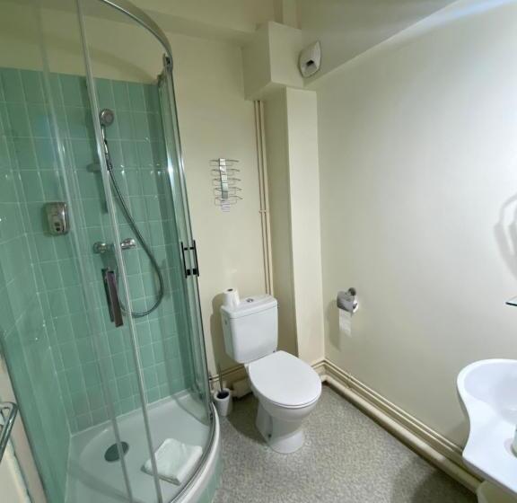 هتل Oscar Hôtel Le Havre Centre