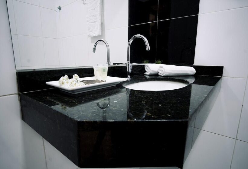 هتل Pousada Encantare