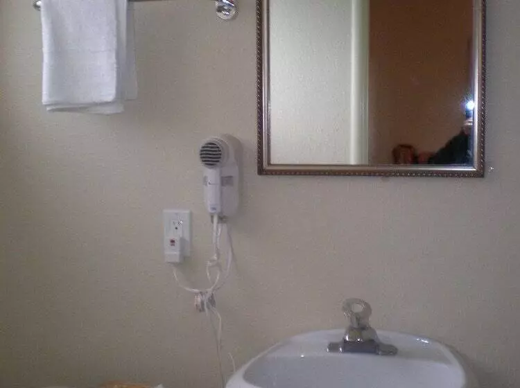 Отель Rainbow Lodge