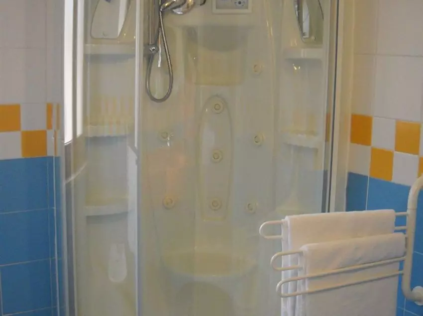 فندق Ristorante Sayonara Srl