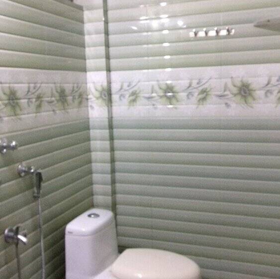 Отель Saby Guest House