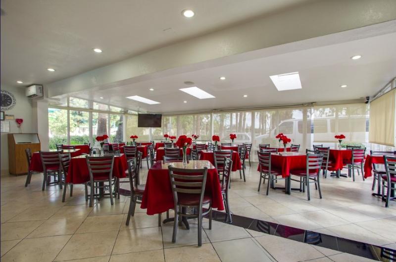 فندق على الطريق Best Inn & Suites