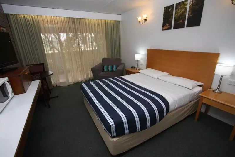 モーテル Statesman Motor Inn