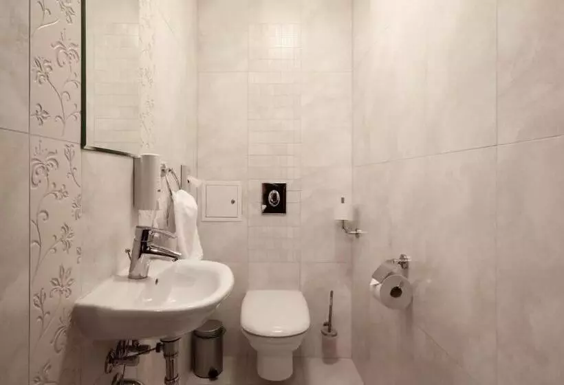 בית מלון כפרי Borowiecki