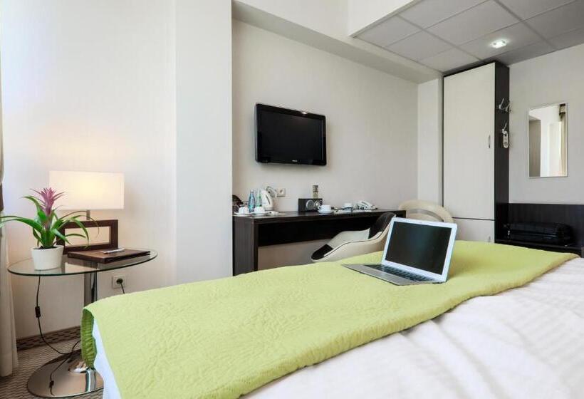 בית מלון כפרי Borowiecki