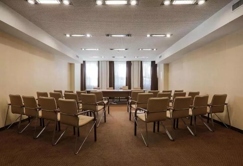 בית מלון כפרי Borowiecki