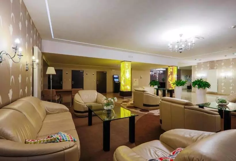 בית מלון כפרי Borowiecki