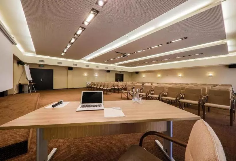 בית מלון כפרי Borowiecki