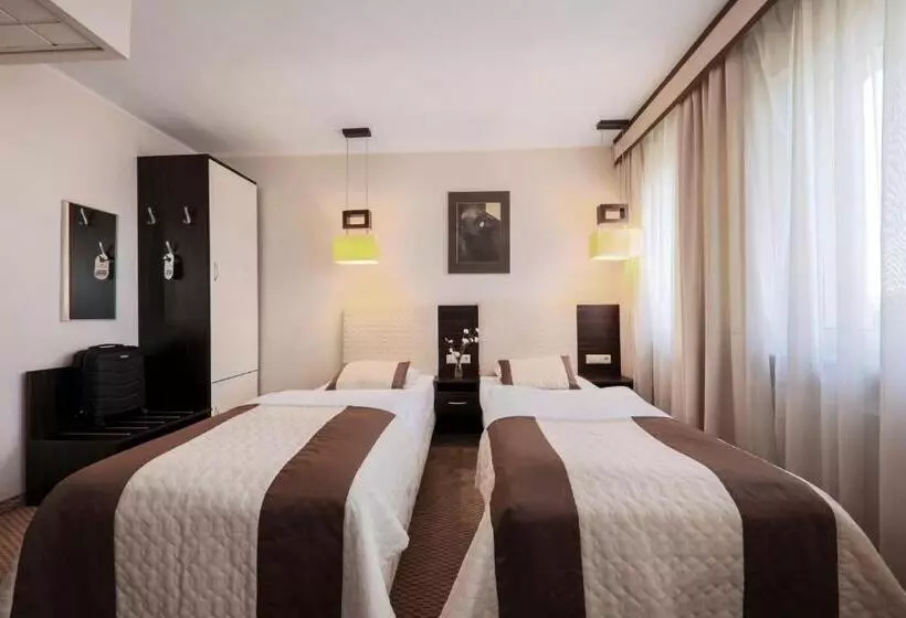 בית מלון כפרי Borowiecki