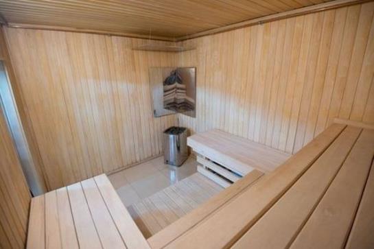 فندق Business  Europa