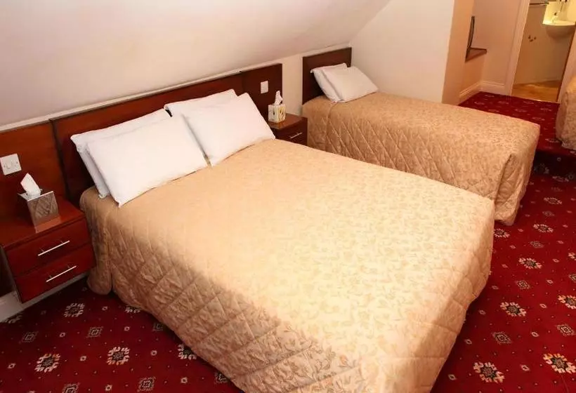 Hotel Gatwick Cambridge