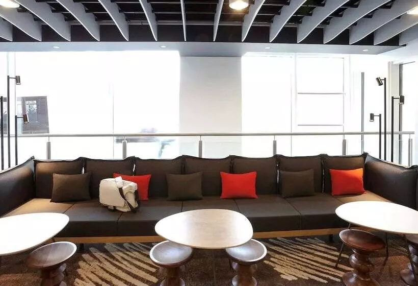 酒店 Ibis Brighton City Centre   Station