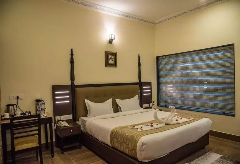 Отель Labh Garh Palace