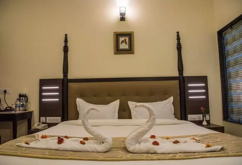 Отель Labh Garh Palace