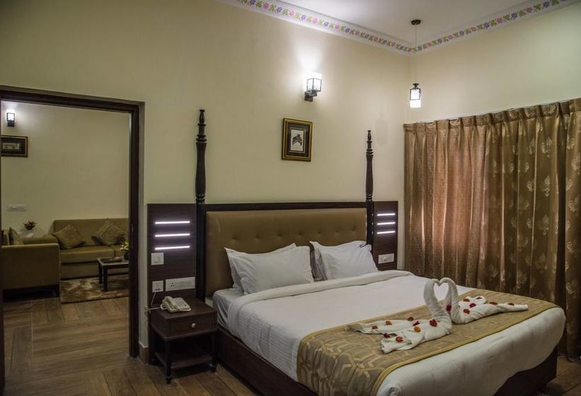 Hotel Labh Garh Palace