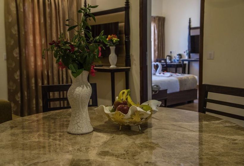 Hotel Labh Garh Palace