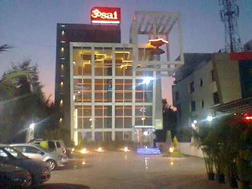 Fabhotel Om Sai International