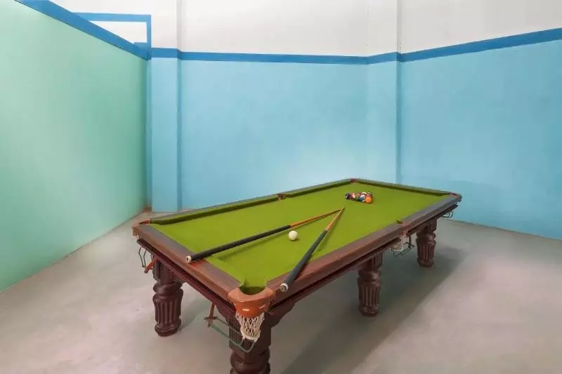 هتل Sterling Puri