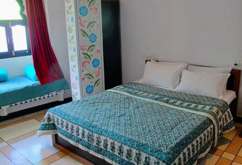 هتل The Little Prince Heritage Home