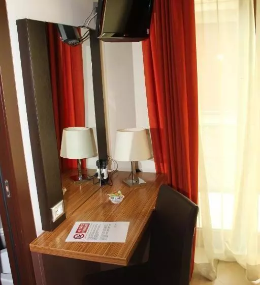 هتل Villa Adriana