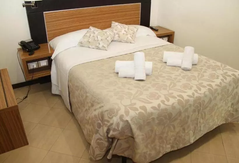 هتل Villa Adriana