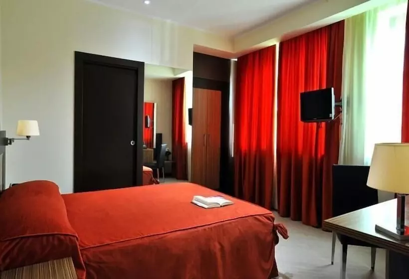 هتل Villa Adriana