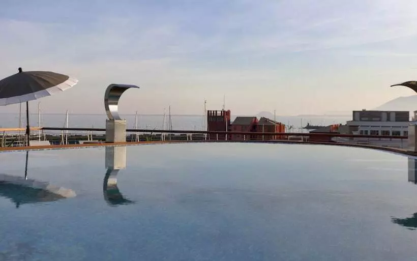 בית מלון כפרי Yacht Club Marina Di Loano