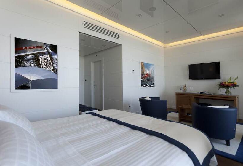 호텔 Yacht Club Marina Di Loano