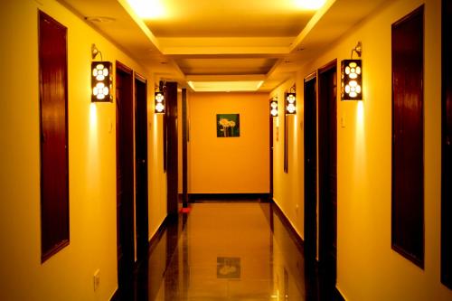 Hotel Yasodha Towers