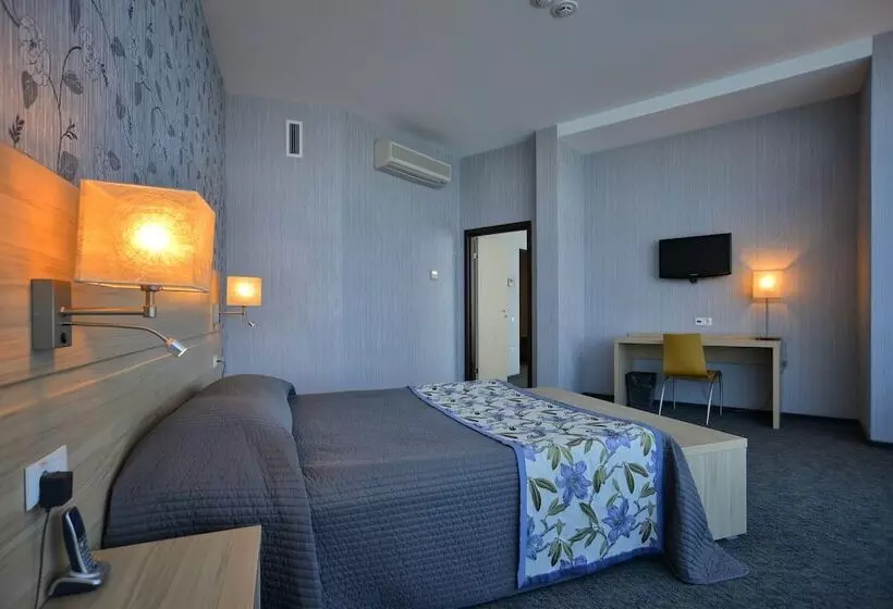 Mayak Hotel Korpus Irtysh